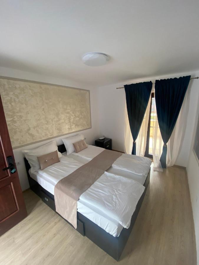 Casa Clim Hotel Anina Ngoại thất bức ảnh