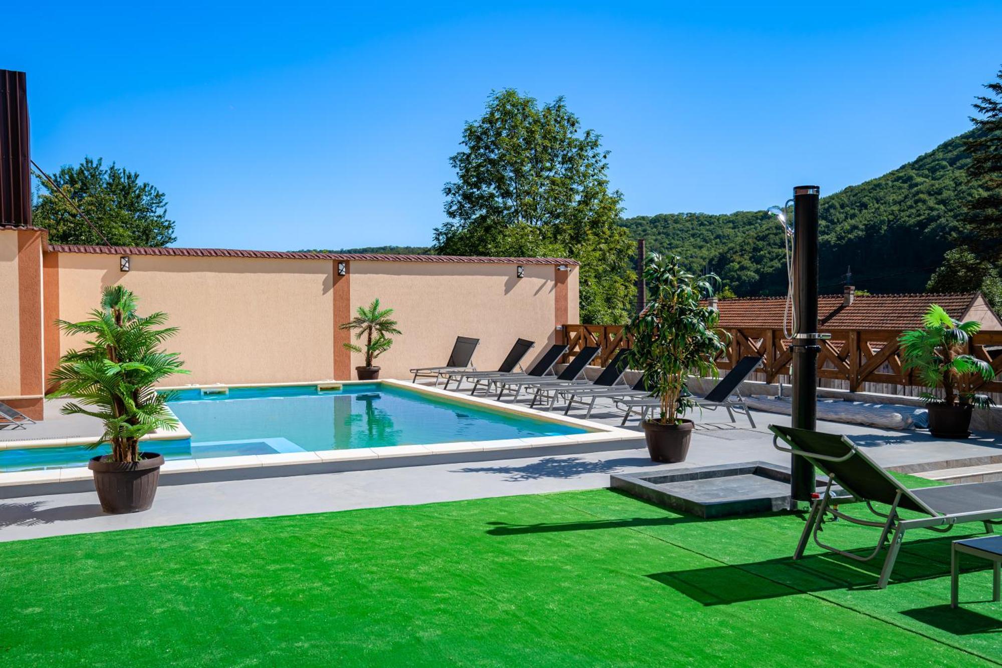 Casa Clim Hotel Anina Ngoại thất bức ảnh