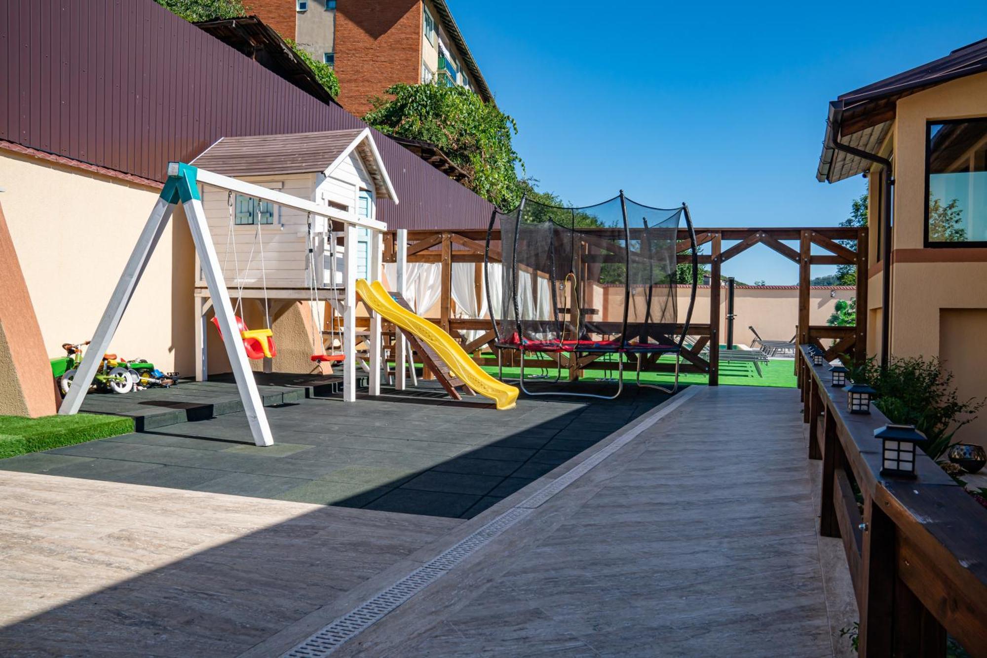 Casa Clim Hotel Anina Ngoại thất bức ảnh
