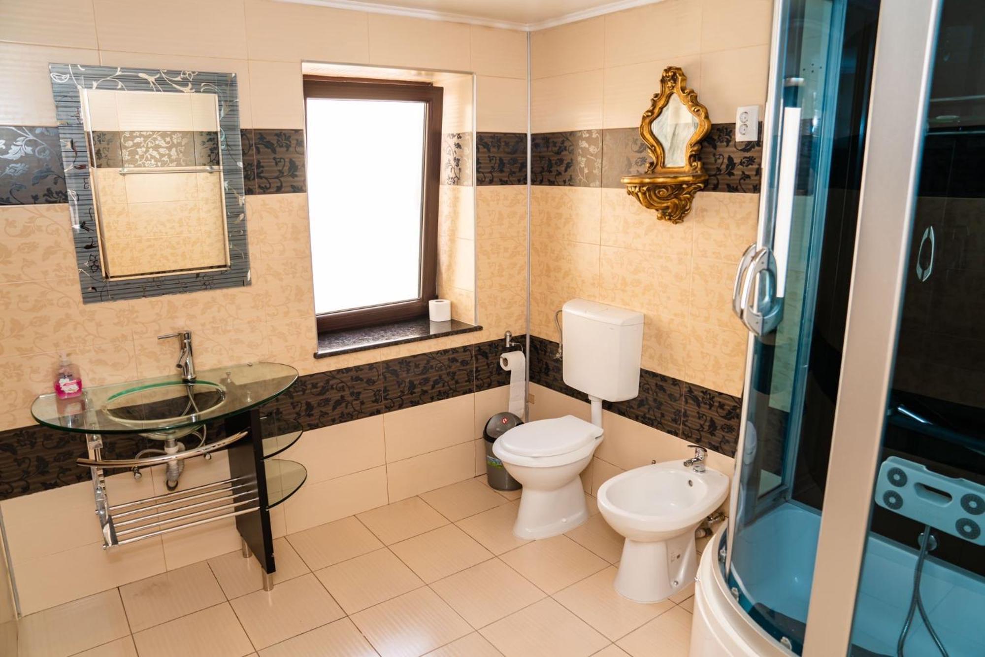 Casa Clim Hotel Anina Ngoại thất bức ảnh