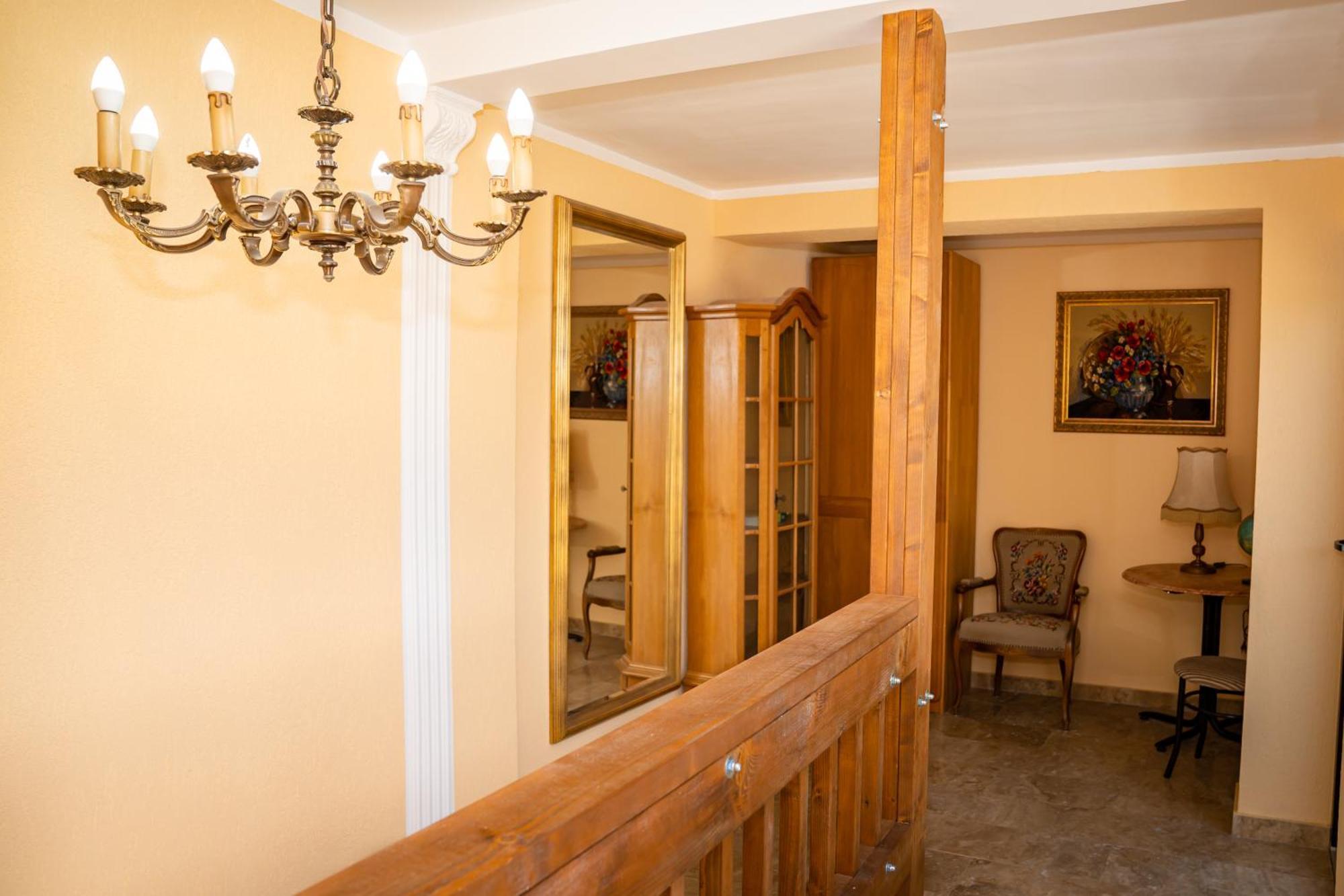 Casa Clim Hotel Anina Ngoại thất bức ảnh